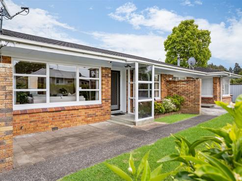 2/1 Ocean View Road, Hillcrest
