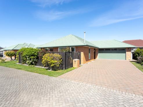 4/74 Racecourse Road, Sockburn