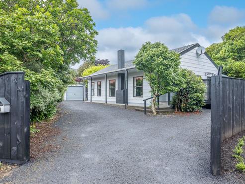 74 Rimu Street, Waikanae