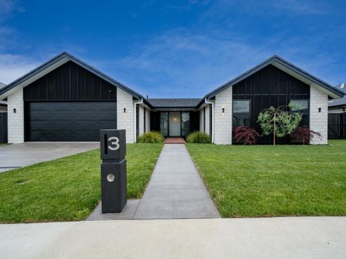 3 Bourke Drive, Cambridge