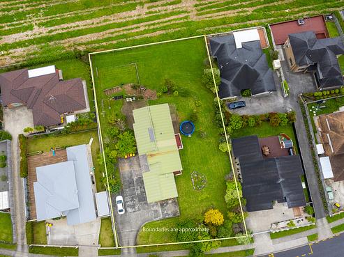 103 Lake Panorama Drive, Henderson Valley