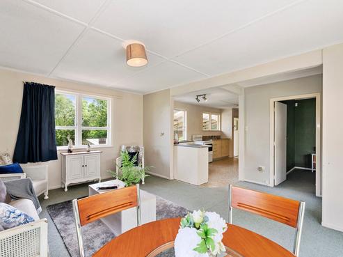 15A Michael Place, Mangakakahi