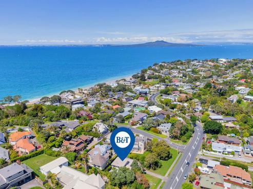 325 Beach Road, Campbells Bay