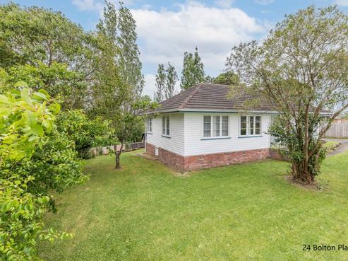 24 Bolton Place, Otara