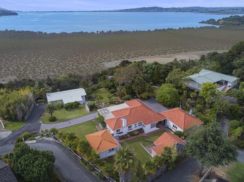 25 Harbour View Road, Onerahi