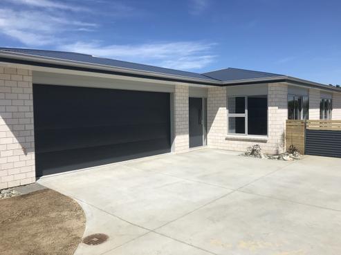 4 Scott Street, Strathern
