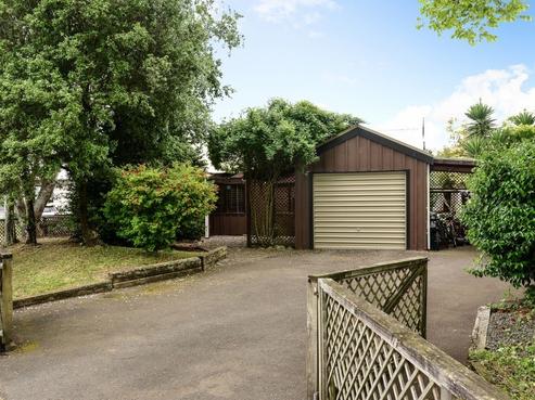 11 Reeves Close, Fairview Downs