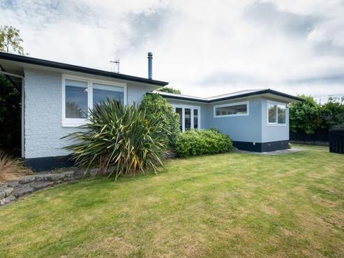 11 Lipscombe Crescent, Havelock North