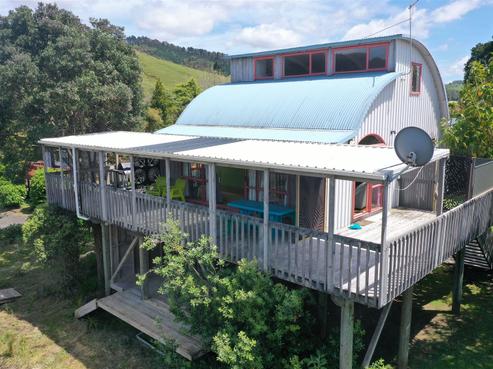 7 Stingray Crescent, Whiritoa