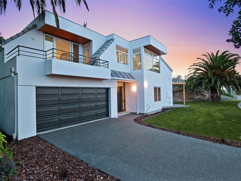 50 Saint Andrews Hill Road, Mount Pleasant