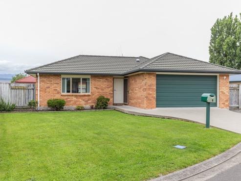 5 Ahmad Close, Levin