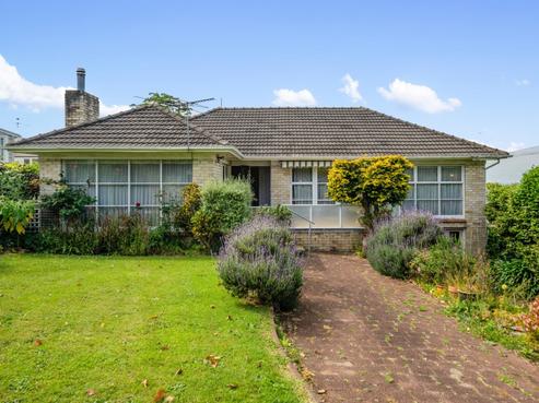5 Warren Avenue, Three Kings