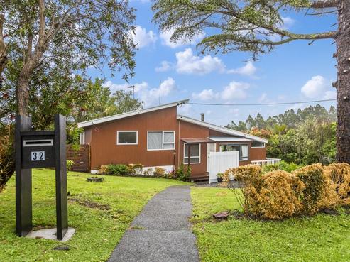 32 Coroglen Avenue, Birkenhead