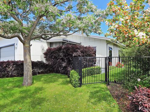 9 Raven Grove, Havelock North
