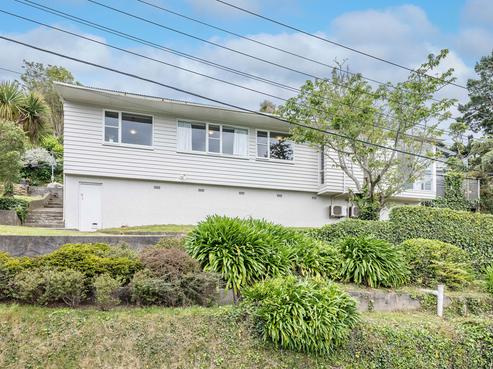 8 Terawhiti Terrace, Karori