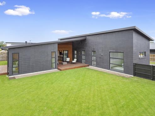 7 Grey View Grove, Rangiora