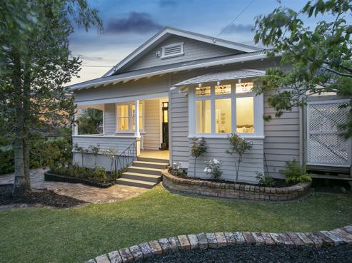 4 Dallinghoe Crescent, Milford