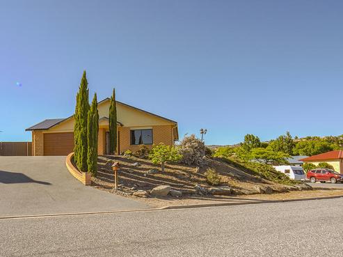 14 Walnut Grove, Alexandra