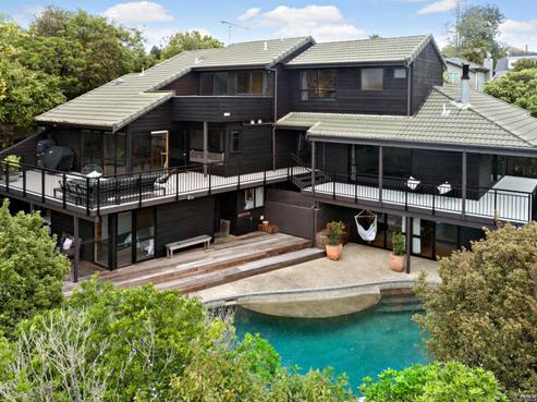 14 Castleton Drive, Howick