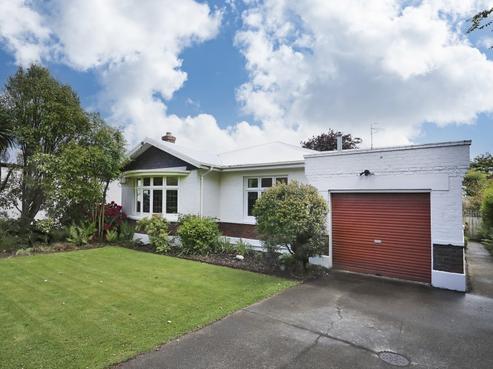 100 Lewis Street, Gladstone