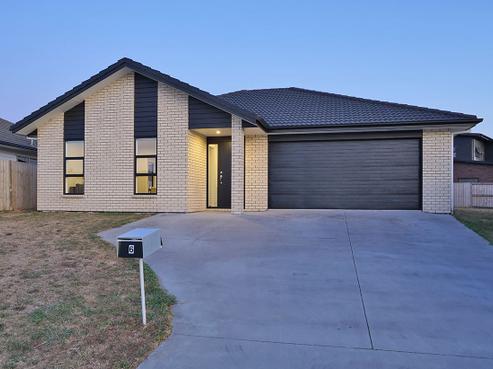 6 Loftus Place, Flagstaff
