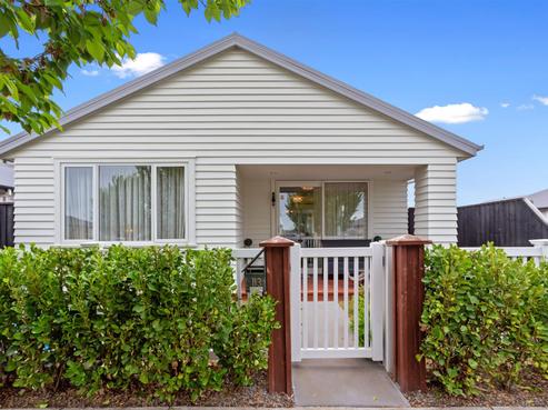 13 Pounamu Place, Pegasus