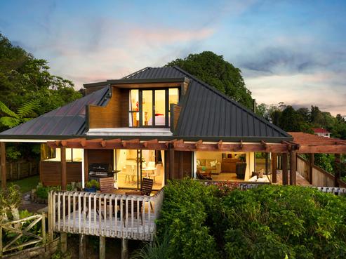 35 Landing Road, Titirangi