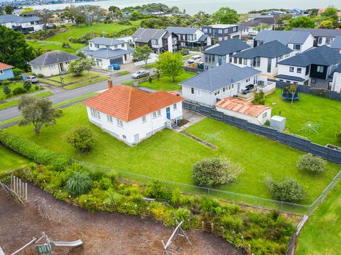 1 Fernwood Place, Waiotaiki Bay
