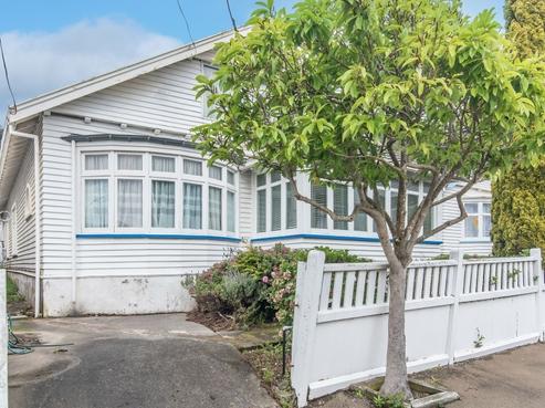 6 Roy Street, Newtown