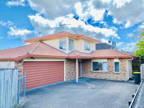 2/4 Delamare Court, Sunnynook