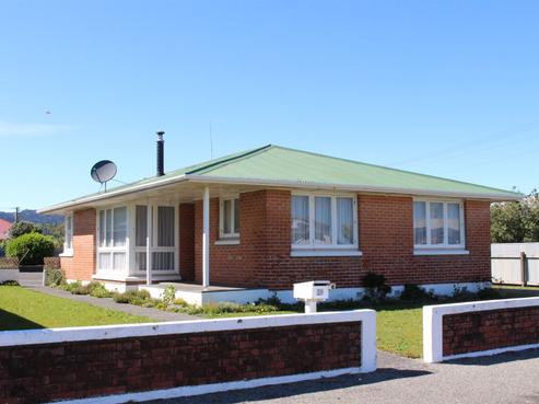 99 Reid Street, Blaketown