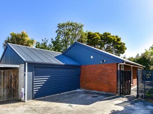 27A Allard Street, Edgeware