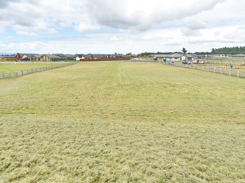 21 Silver Peaks Drive, West Melton