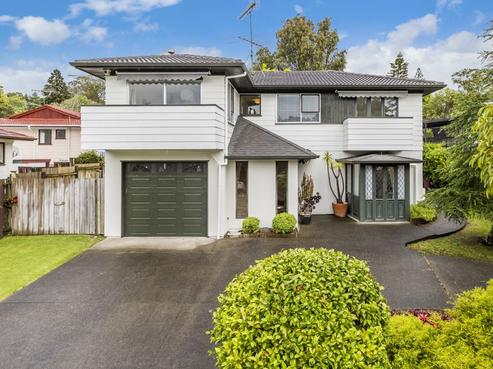 25 Spinella Drive, Bayview