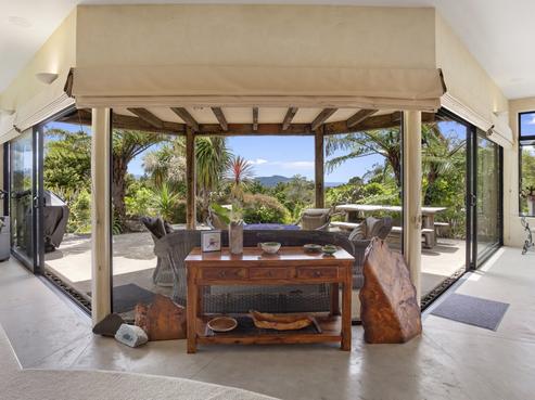 275 Mcbeth Road, Hikuai