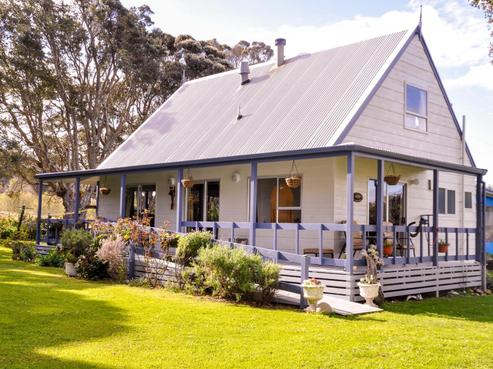 345 Mahia East Coast Road, Mahia