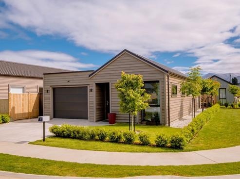11 Glen Dene Crescent, Wanaka