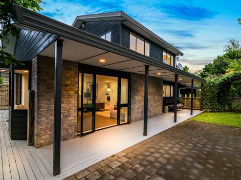 15 Highwood Grove, Torbay