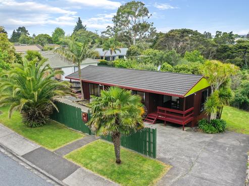 76 Harmel Road, Glendene
