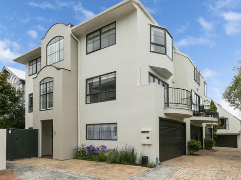 16E Hobson Street, Thorndon
