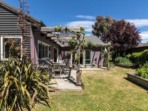 7 Aspinall Street, Wanaka