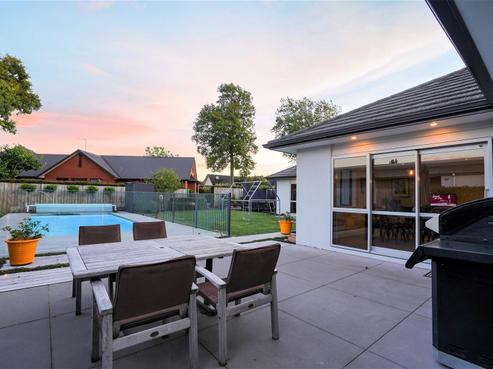 16 Bree Place, Flagstaff