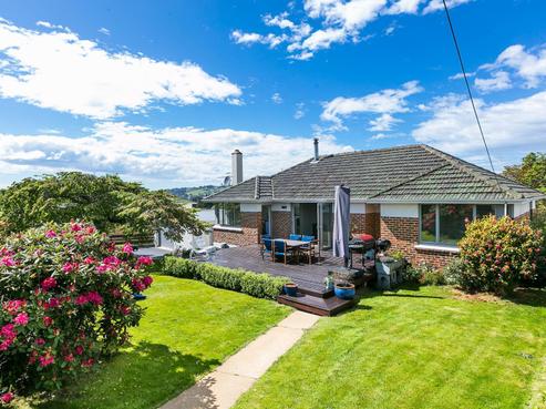 111 Main Road, Fairfield