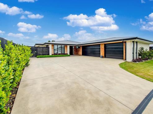 4 Full Moon Lane, Rolleston