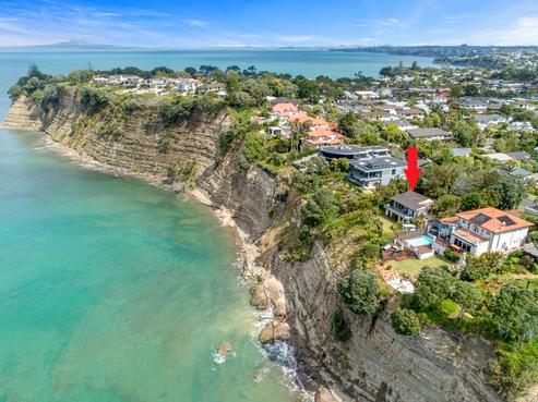 12 Cliff Road, Torbay