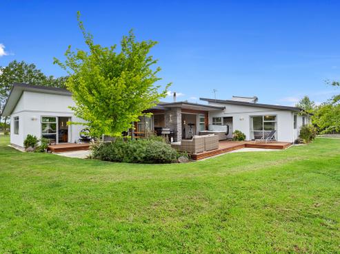 54 Gressons Road, Waikuku