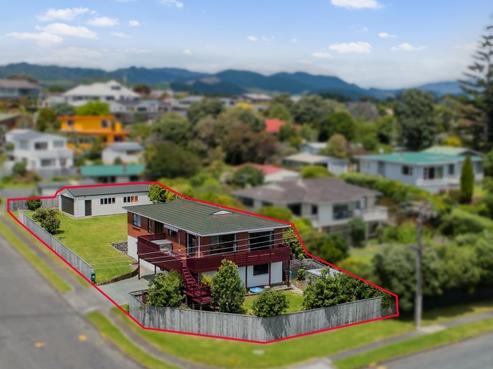 2 Kaitawa Street, Waikanae Beach