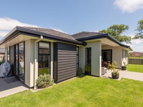 69 Malone Crescent, Richmond
