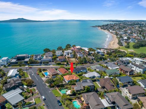 3/32 Beach Road, Castor Bay