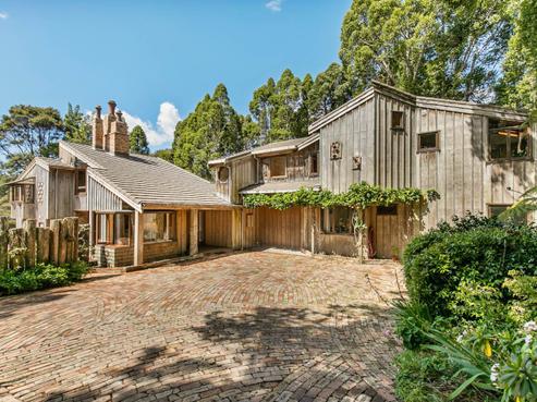 50 Tram Valley Road, Swanson
